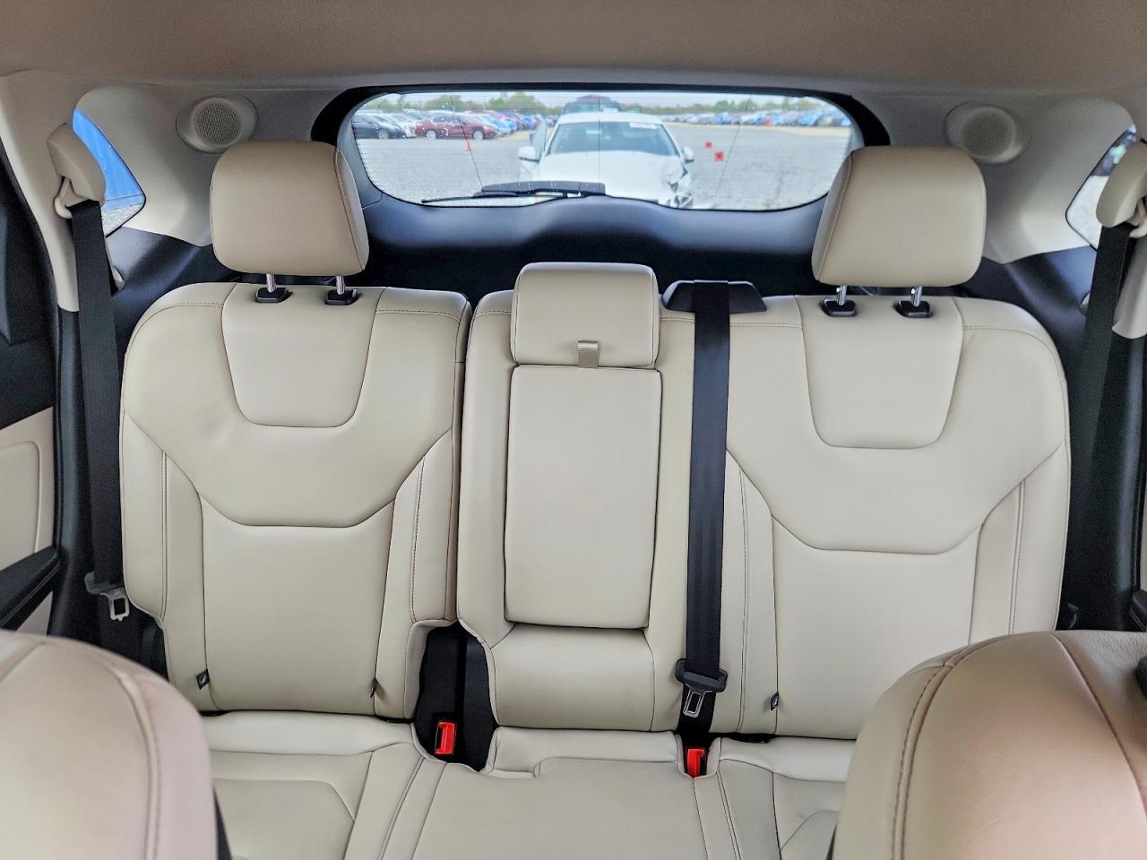 2019 Ford Edge Titanium - zdjęcie 10