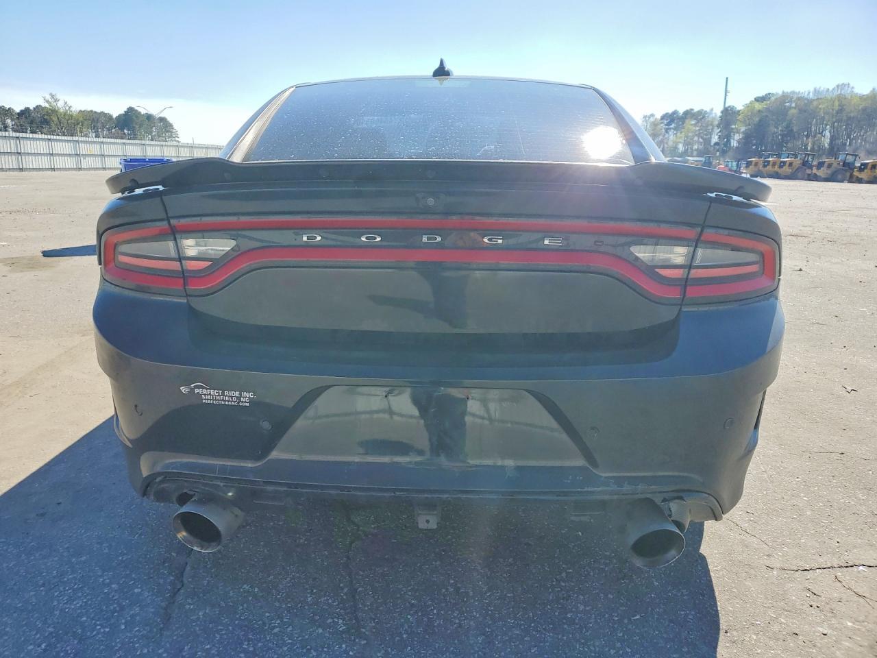 2015 Dodge Charger R - zdjęcie 6