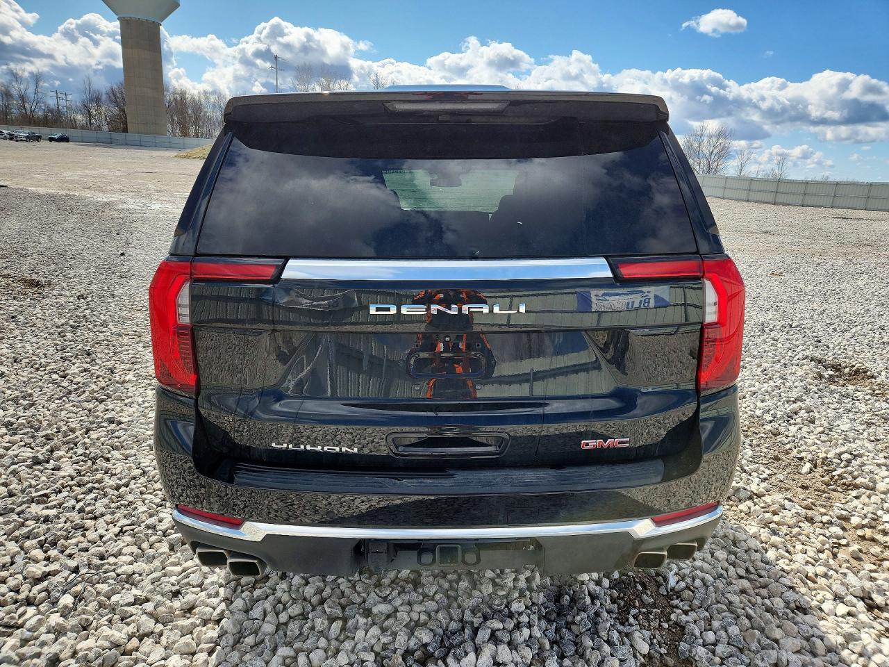 2025 GMC Yukon Denali - zdjęcie 6