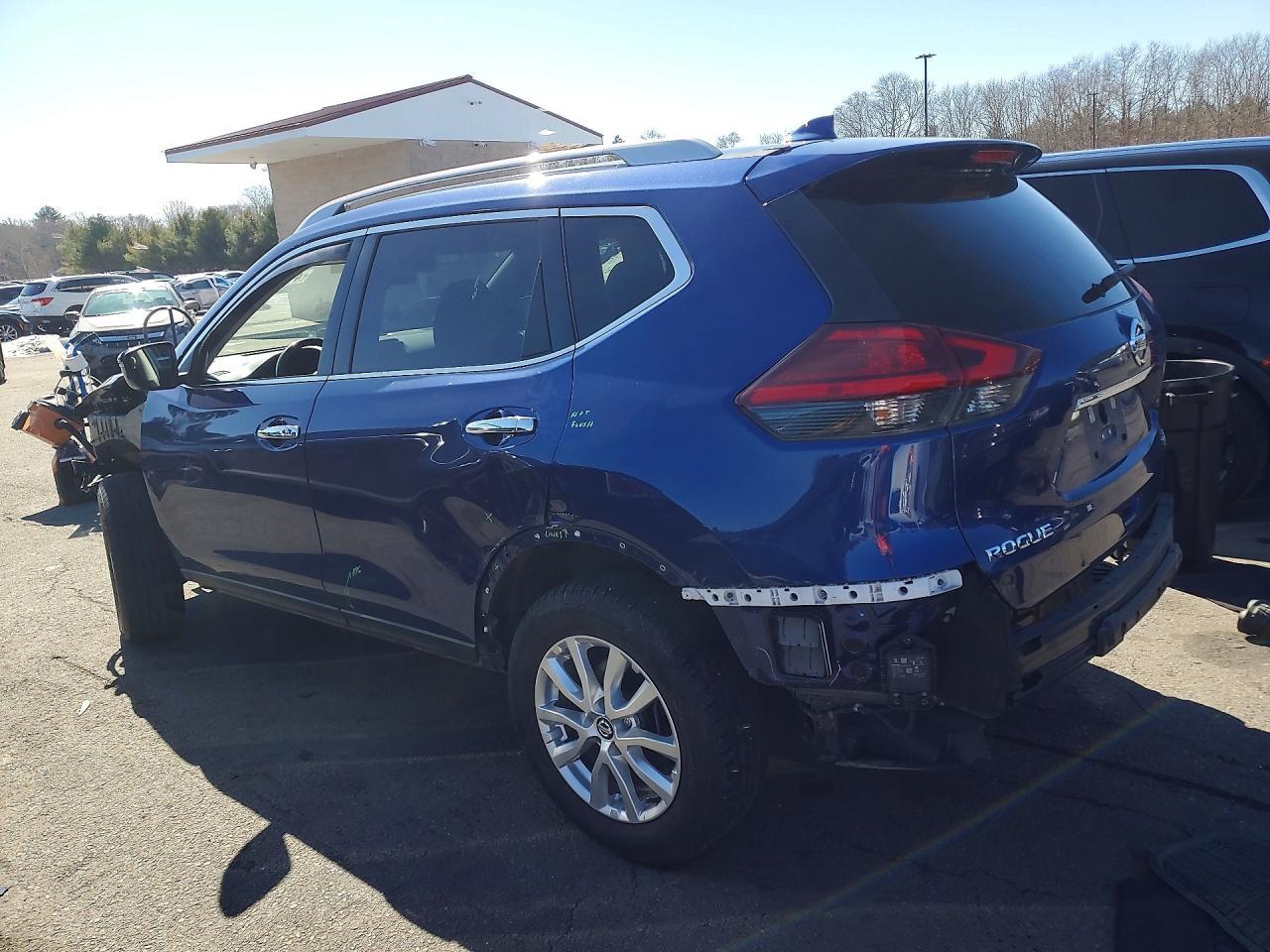 2017 Nissan Rogue Sv - zdjęcie 2