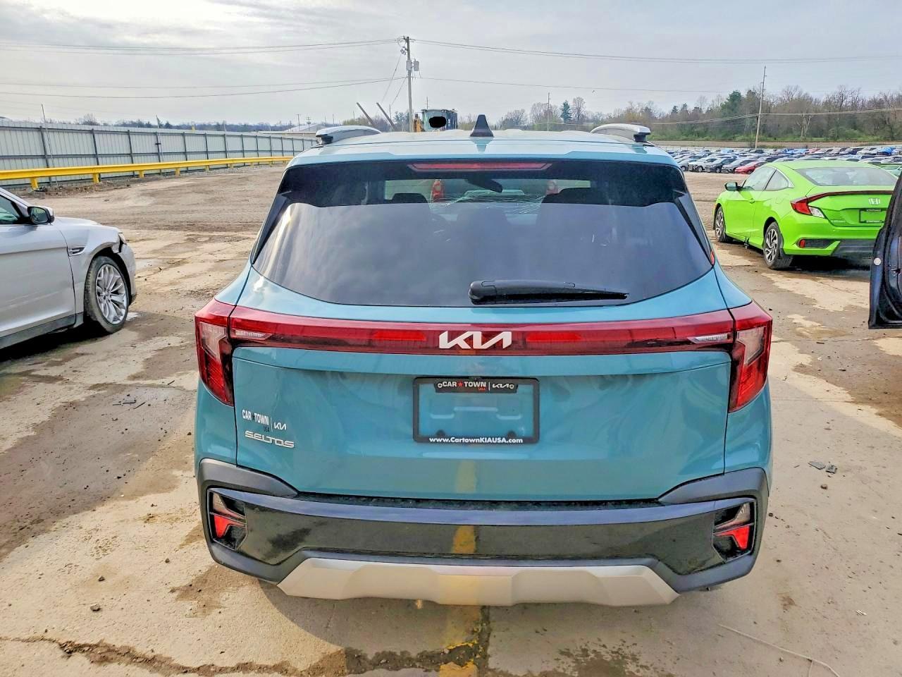 2025 Kia Seltos Ex - zdjęcie 6