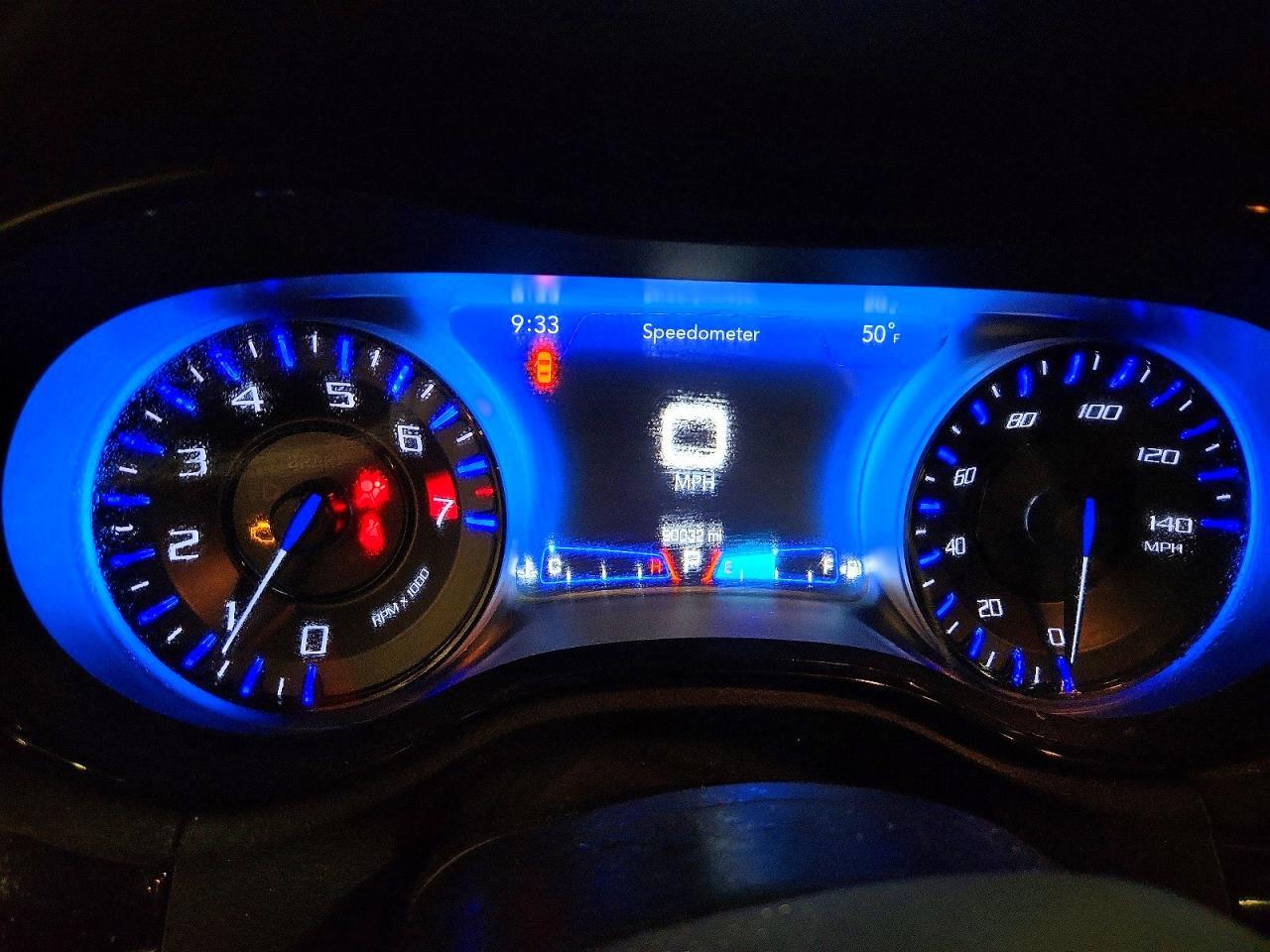 2016 Chrysler 300 S - zdjęcie 9