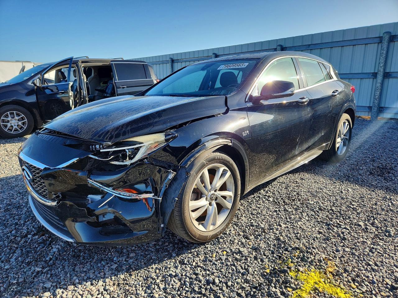 2017 Infiniti Qx30 Base - zdjęcie główne