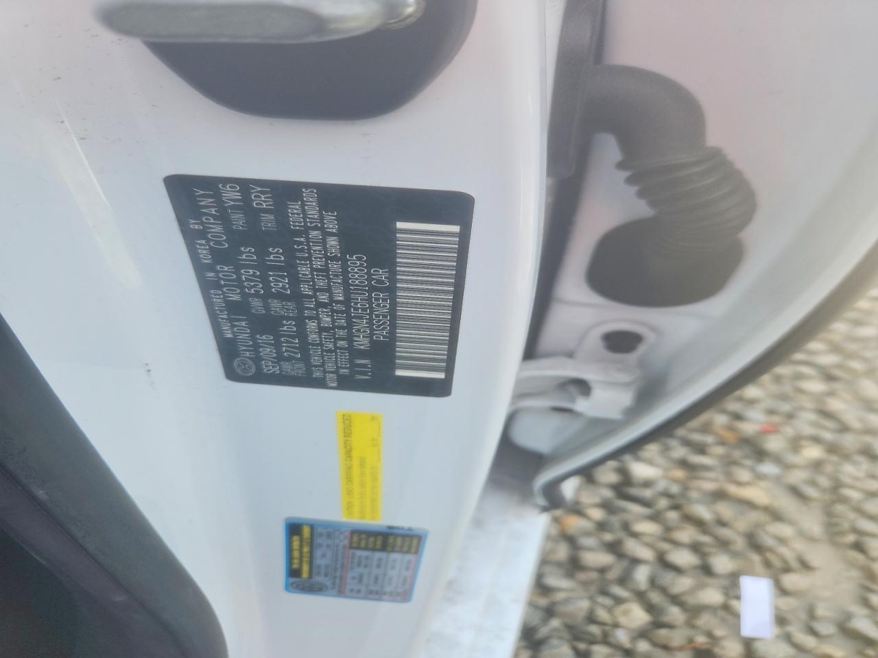 2017 Genesis G80 3.8 - zdjęcie 12