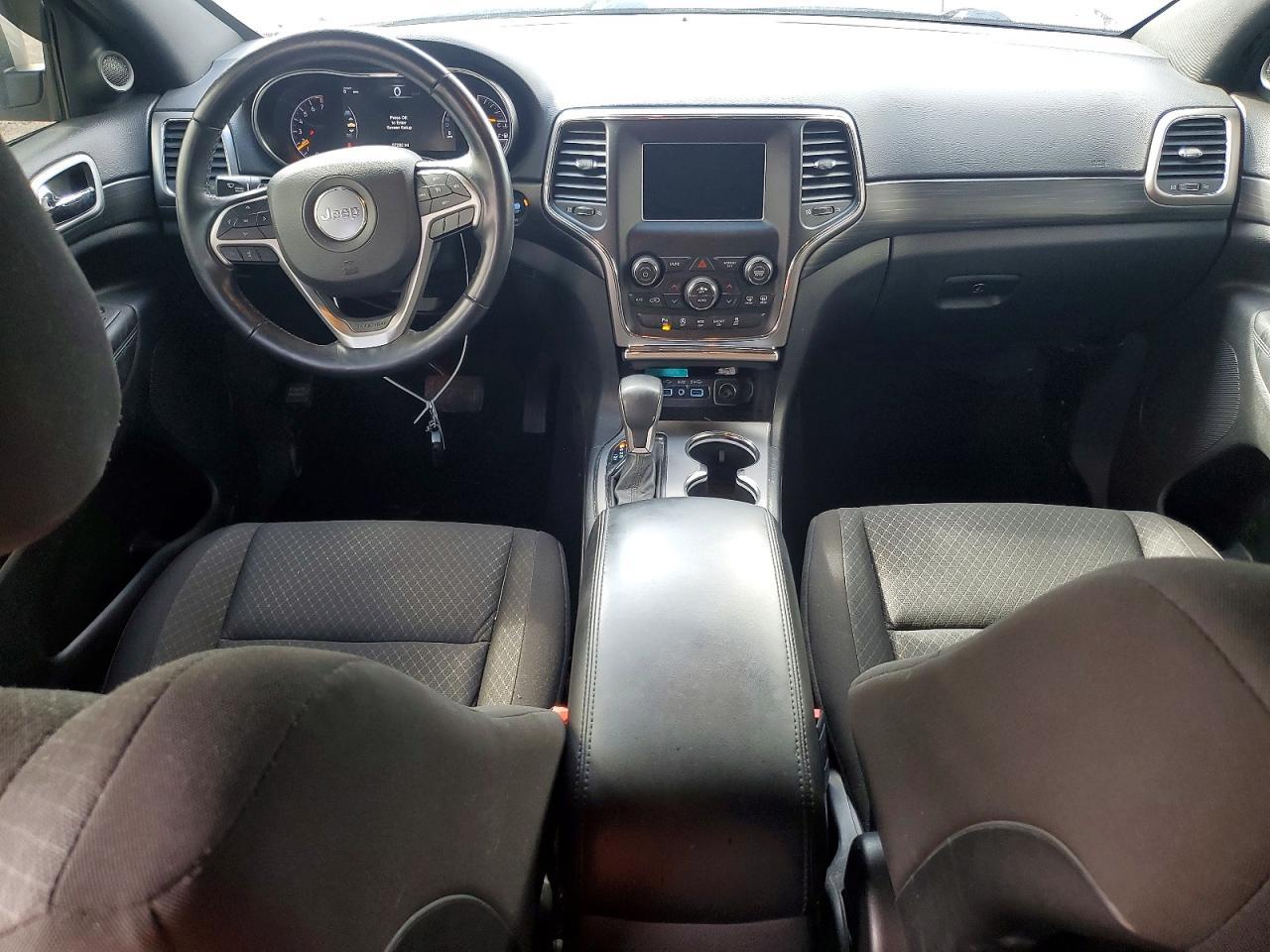 2021 Jeep Grand Cherokee Laredo - zdjęcie 8