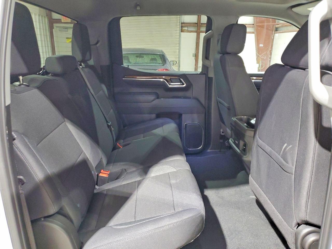 2026 Chevrolet Silverado K1500 Lt - zdjęcie 10