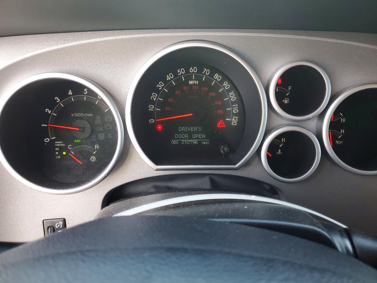 2013 Toyota Sequoia Platinum - zdjęcie 9