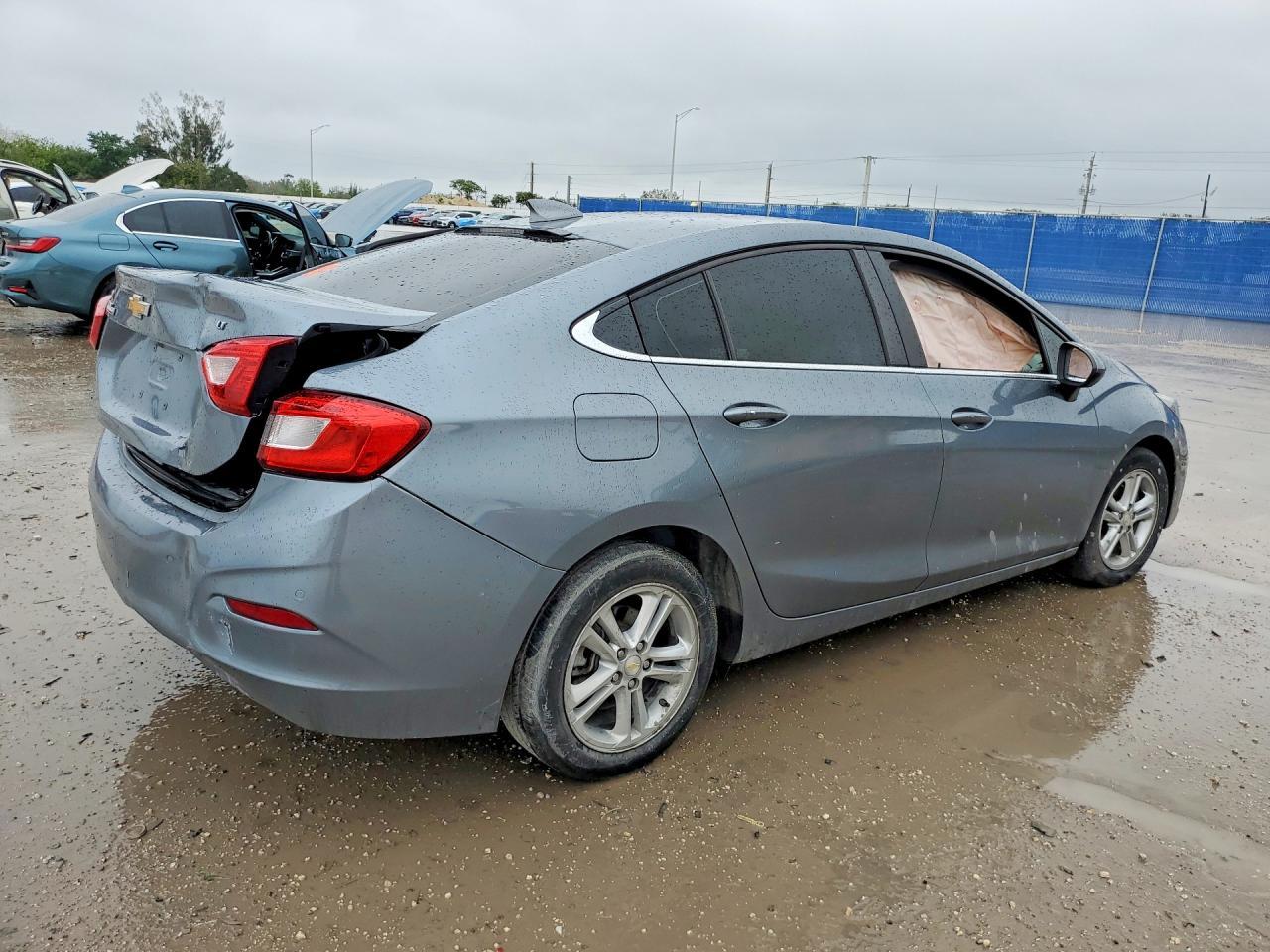 2018 Chevrolet Cruze Lt - zdjęcie 3