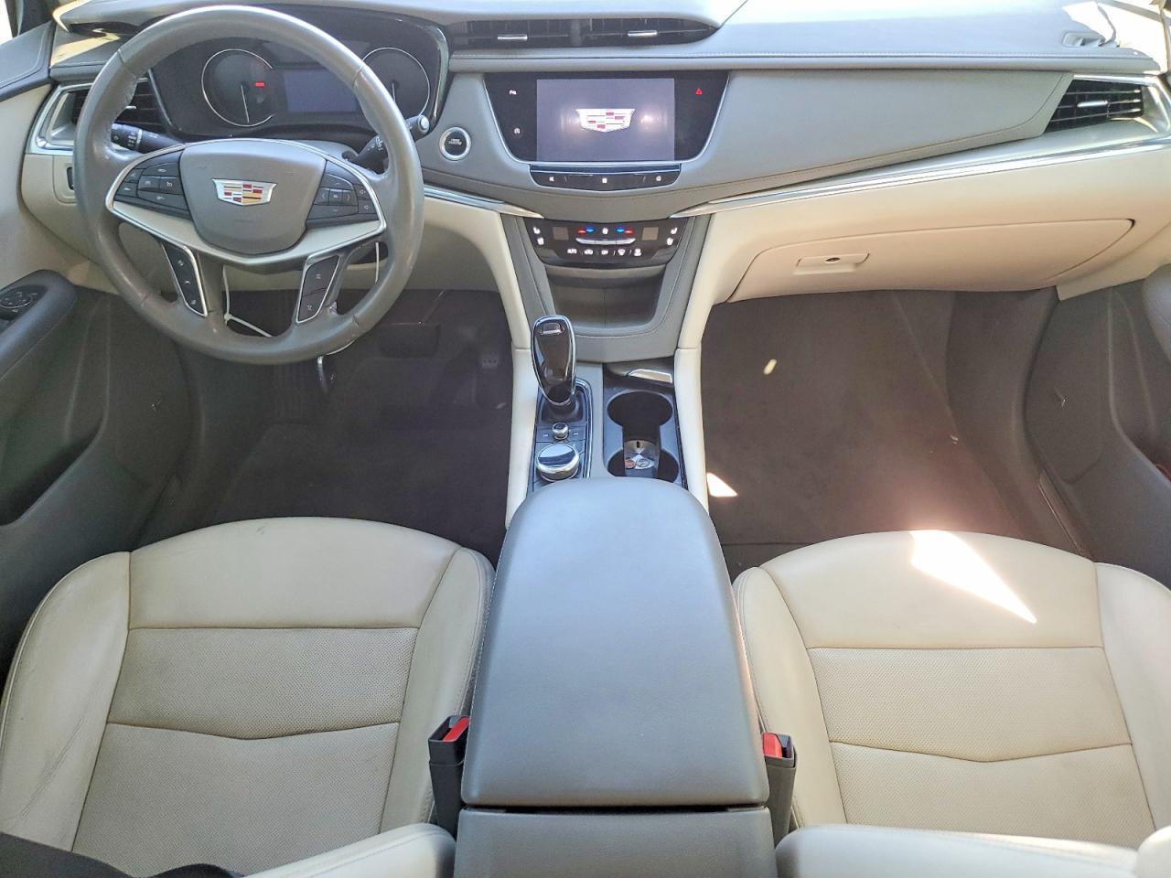 2025 Cadillac Xt5 Premium Luxury - zdjęcie 8