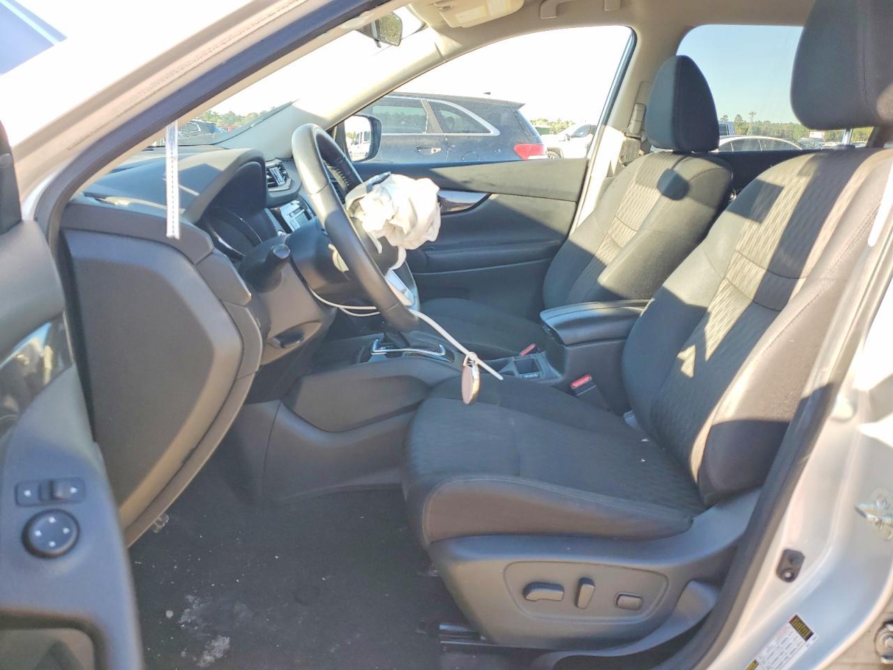 2018 Nissan Rogue Sv - zdjęcie 7