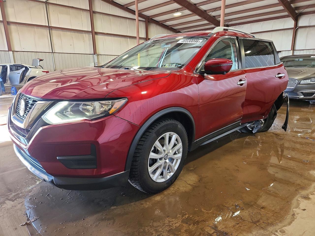 2018 Nissan Rogue Sv - zdjęcie główne