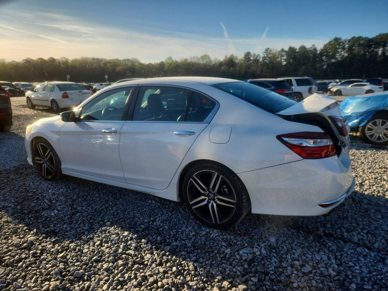 2016 Honda Accord Sport - zdjęcie 2