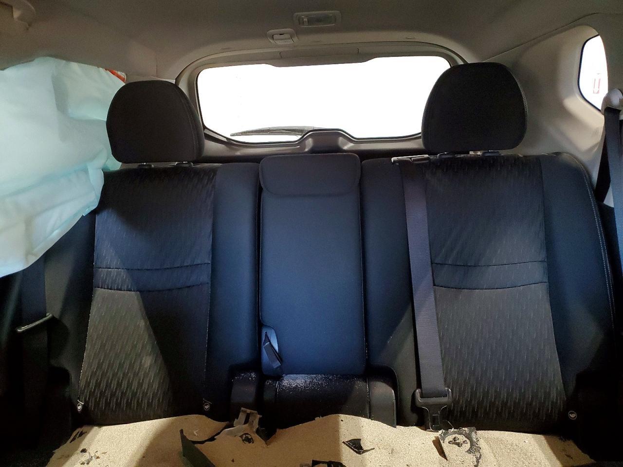 2018 Nissan Rogue S - zdjęcie 10