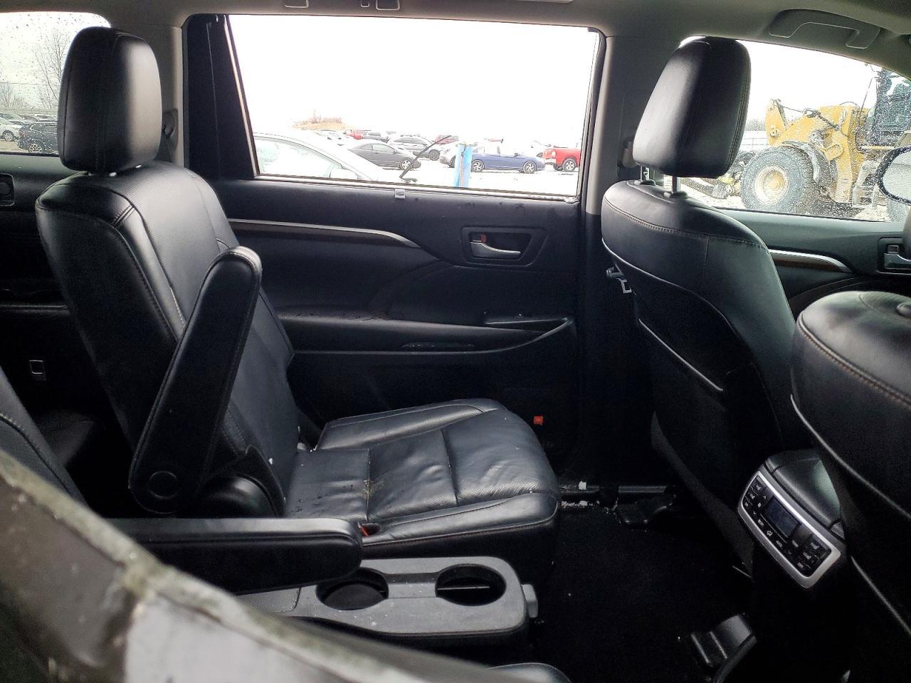 2016 Toyota Highlander Hybrid Limited Platinum - zdjęcie 11