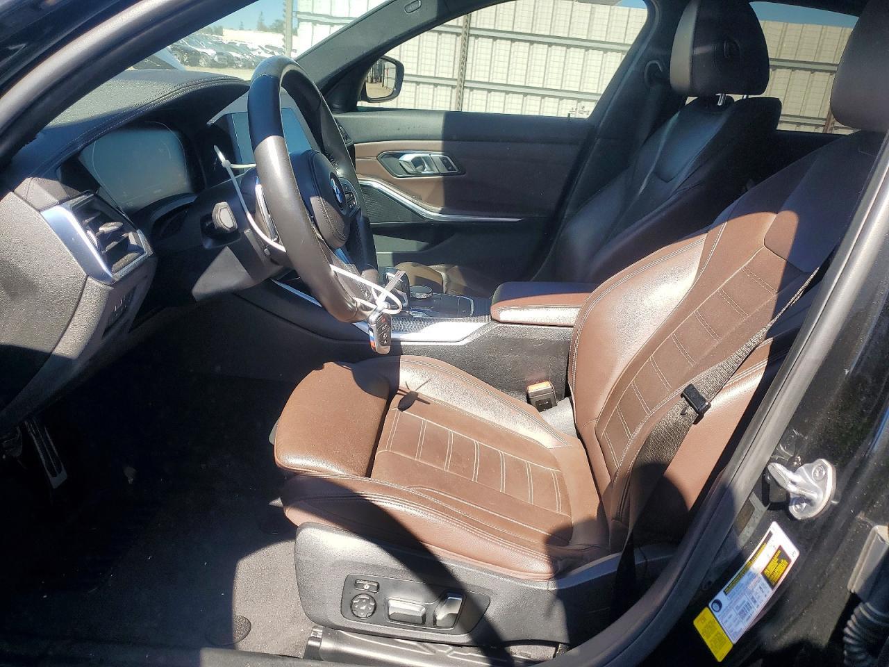 2019 BMW 330I - zdjęcie 7