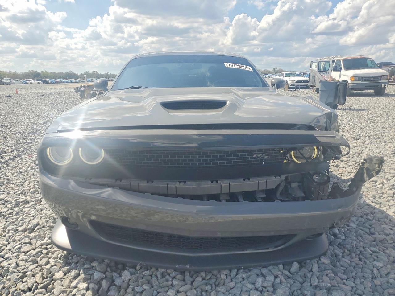 2019 Dodge Challenger R - zdjęcie 5