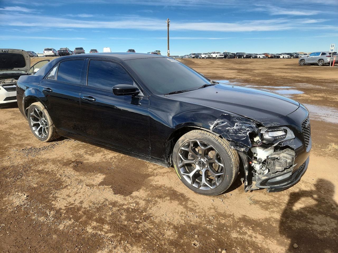 2017 Chrysler 300 S - zdjęcie 4