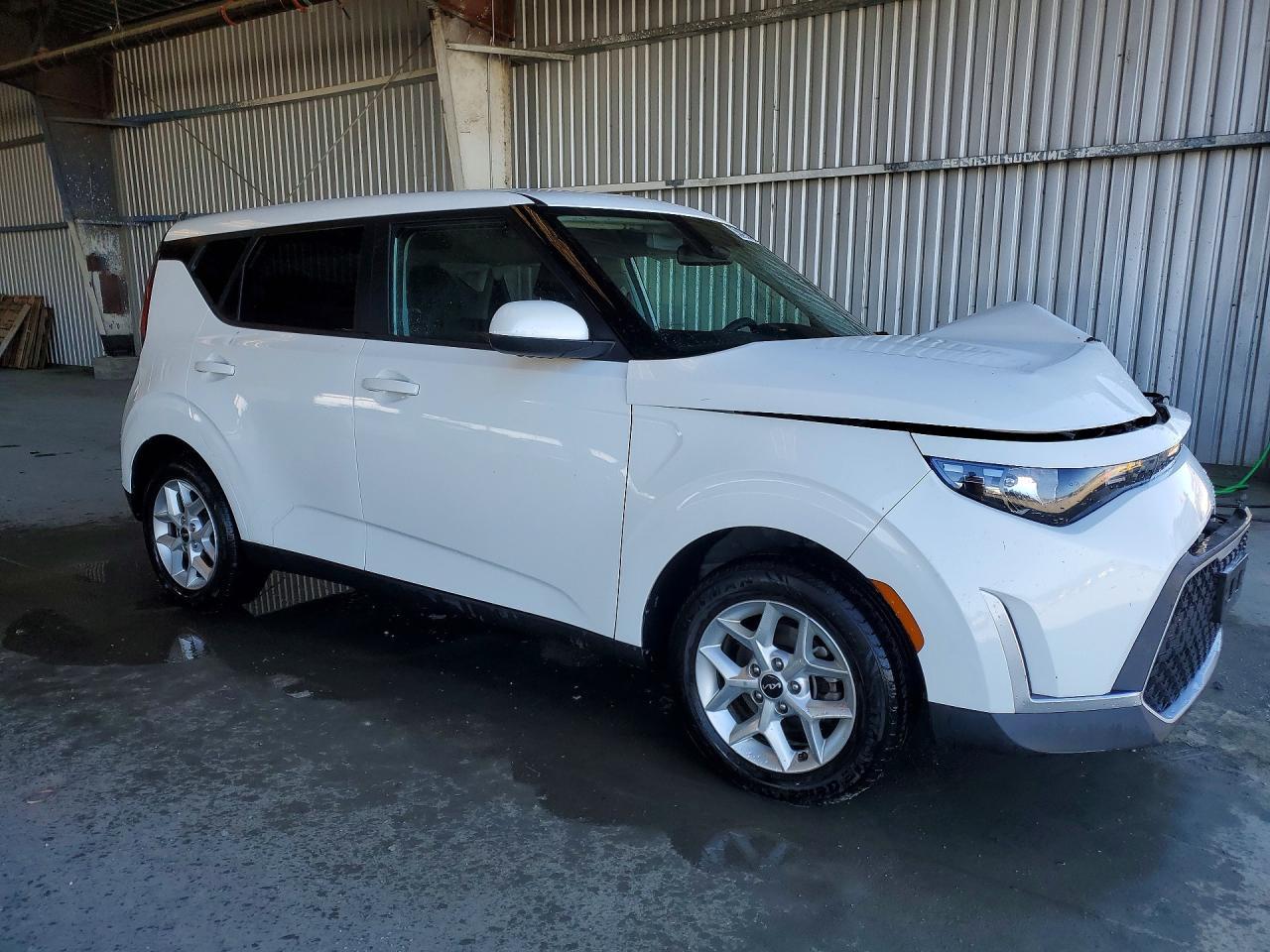 2023 Kia Soul Lx - zdjęcie 4