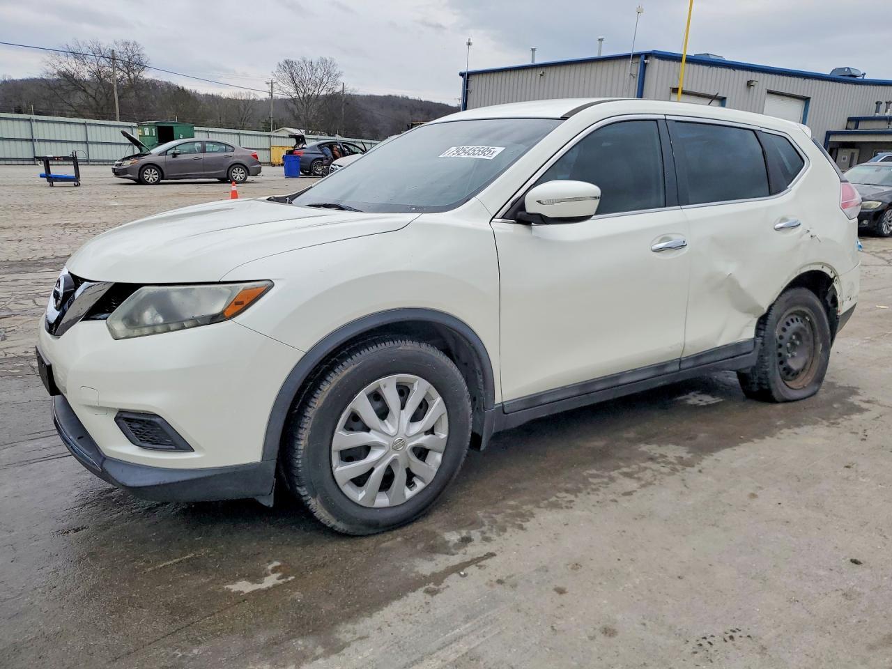 2015 Nissan Rogue S - zdjęcie główne