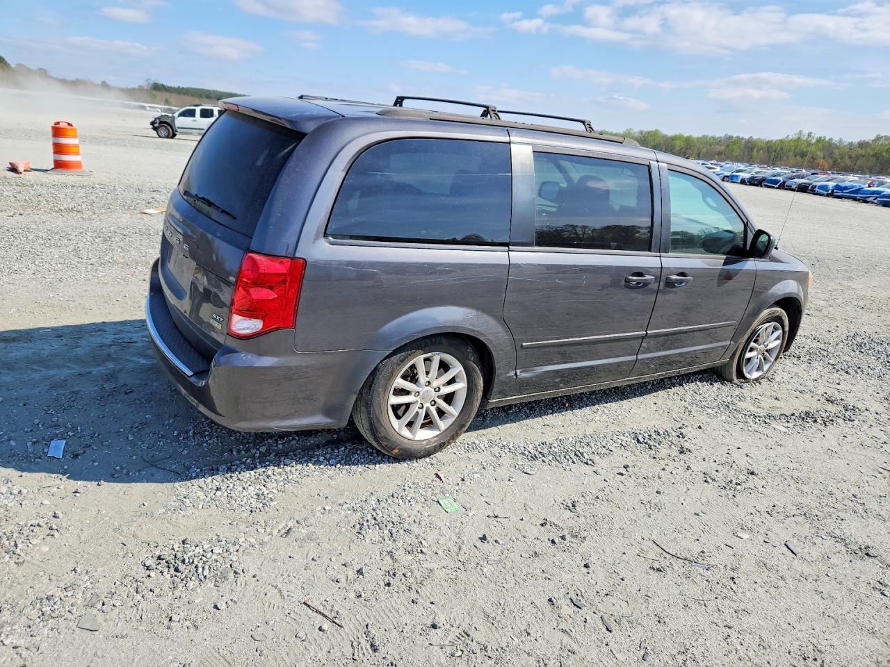 2016 Dodge Grand Caravan Sxt - zdjęcie 3