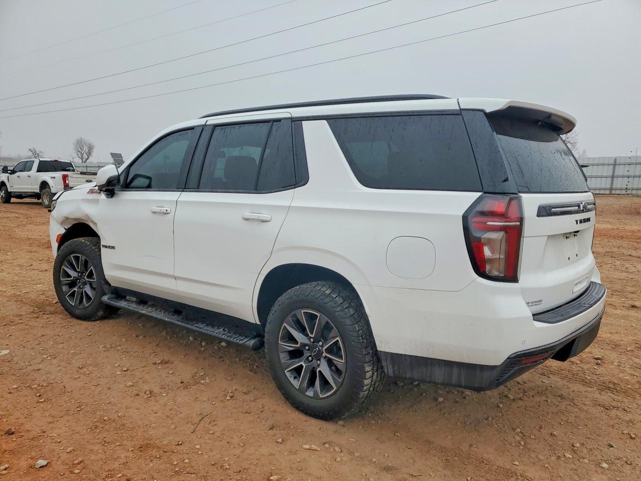 2023 Chevrolet Tahoe K1500 Z71 - zdjęcie 2