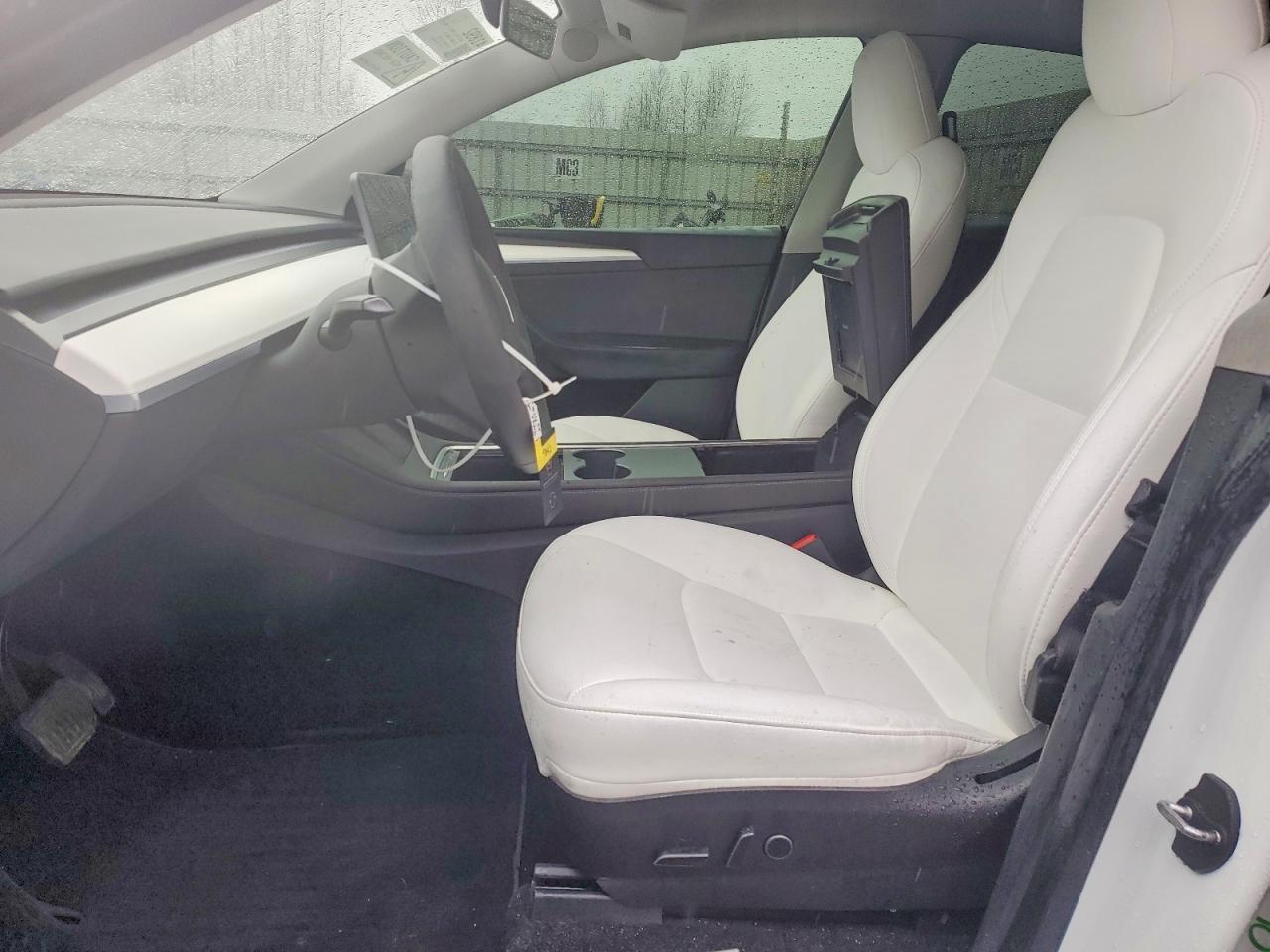 2023 Tesla Model Y - zdjęcie 7