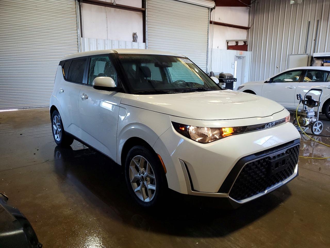 2025 Kia Soul Lx - zdjęcie 4