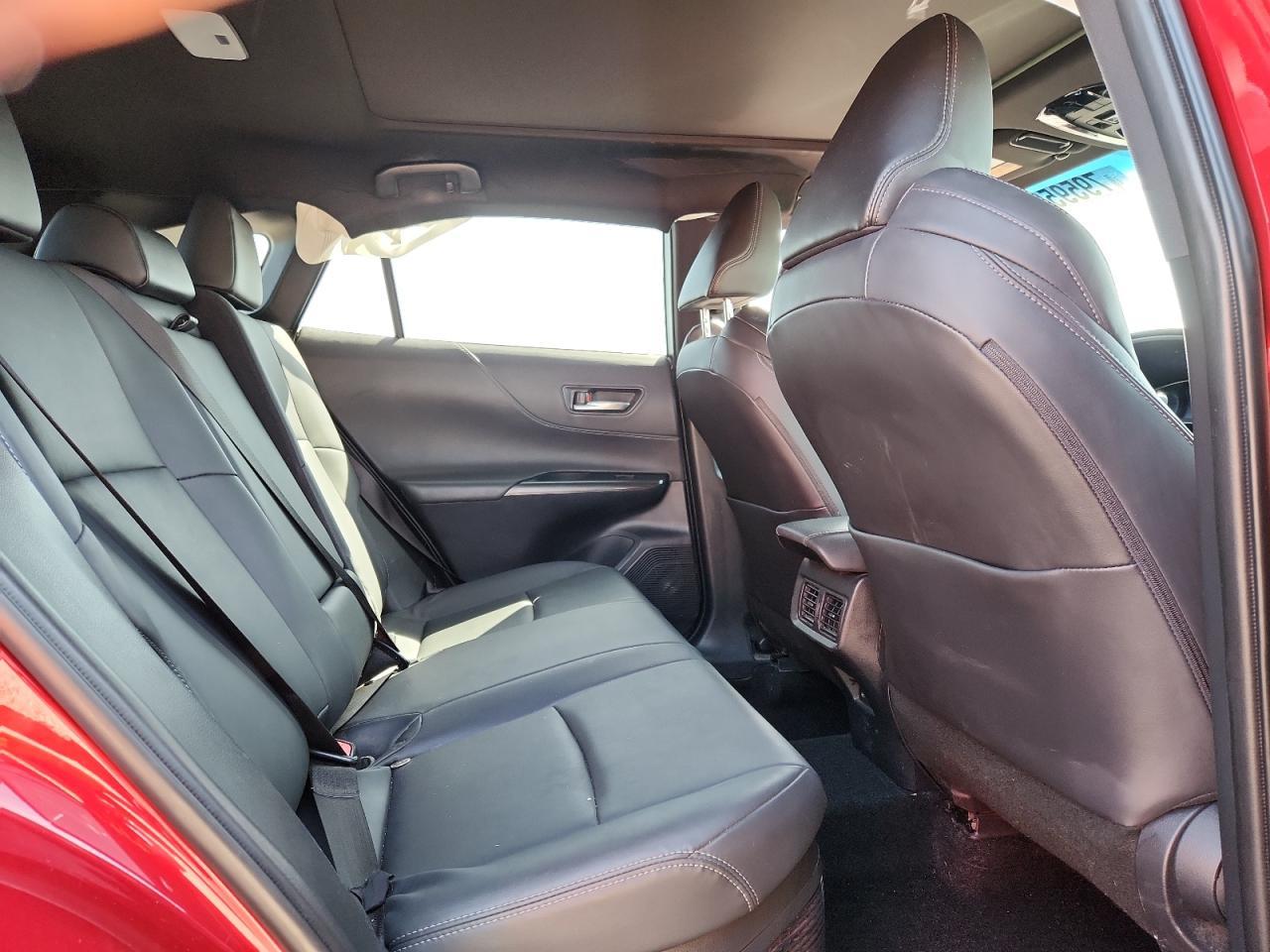 2024 Toyota Venza Nightshade Edition - zdjęcie 11