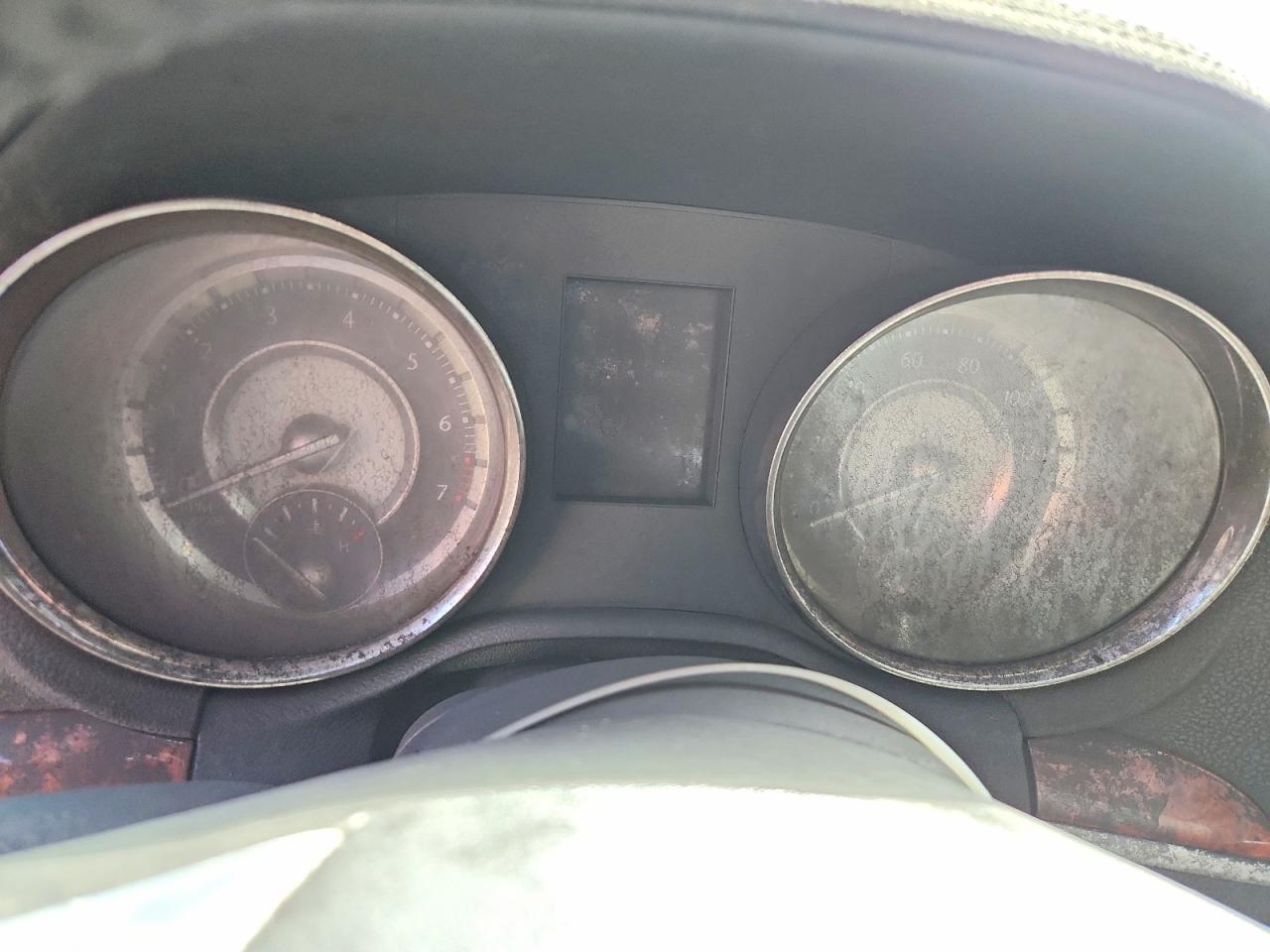 2014 Chrysler 300 - zdjęcie 9