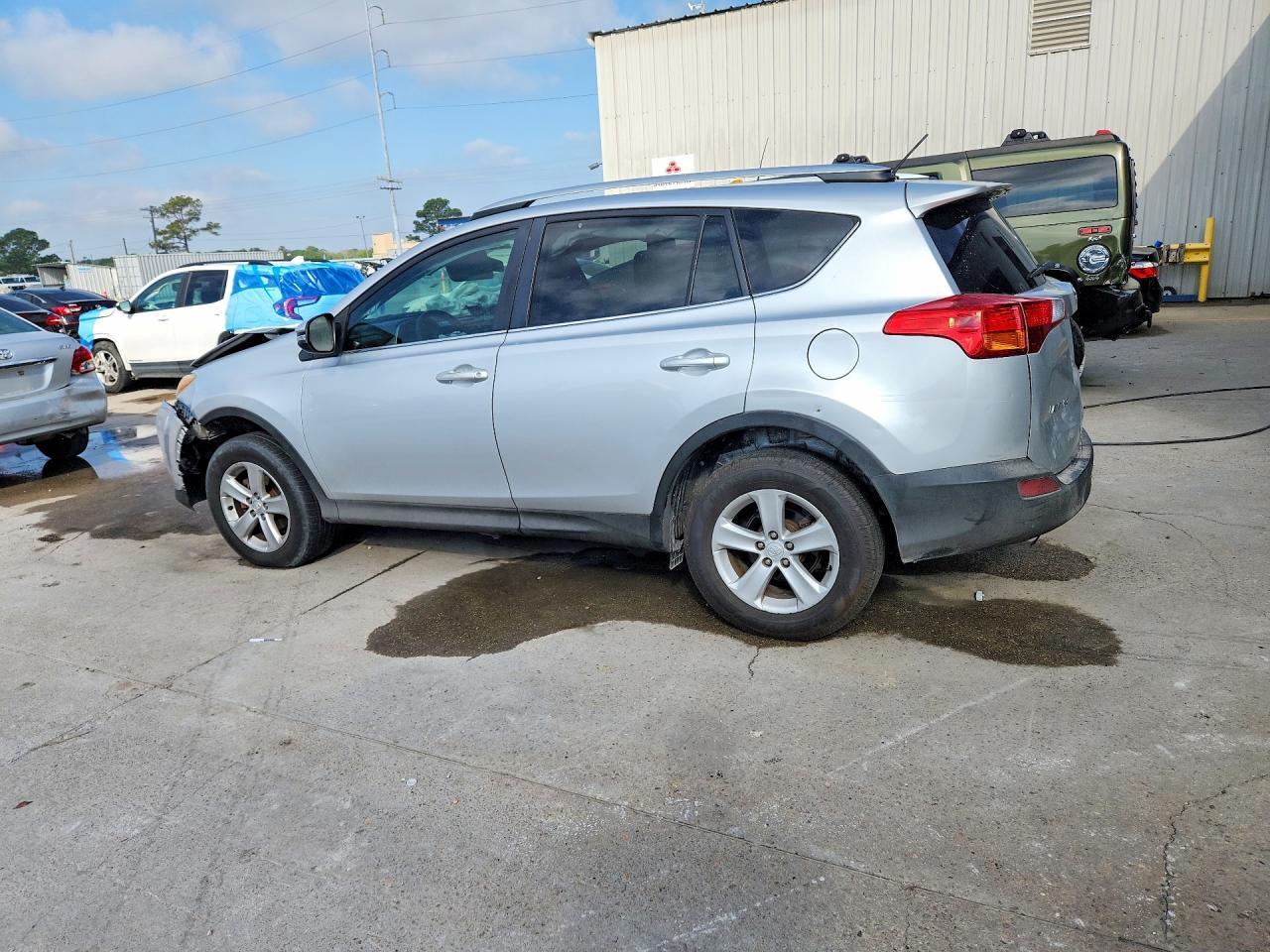 2013 Toyota Rav4 Xle - zdjęcie 2