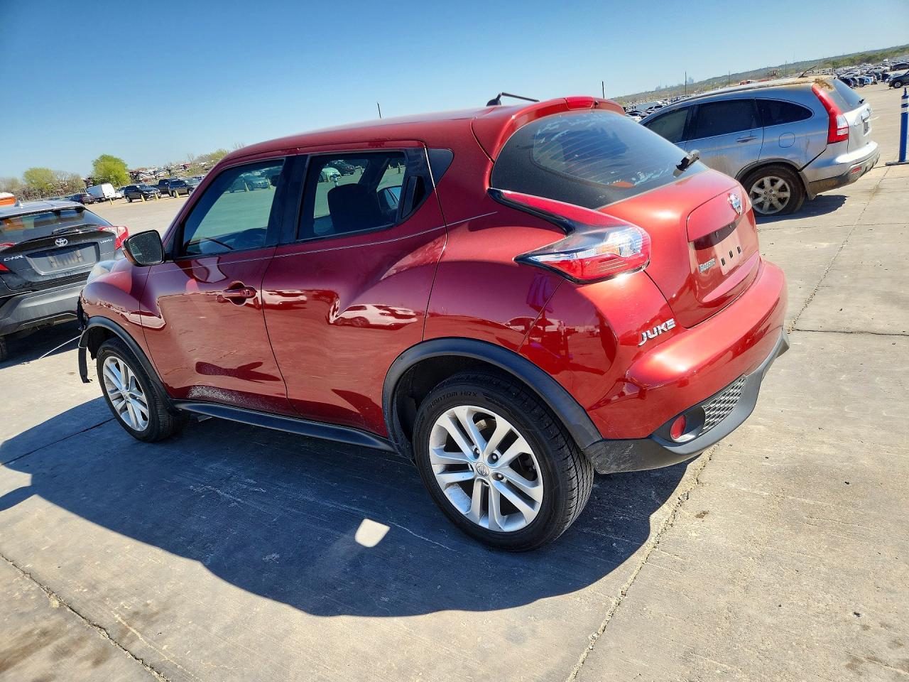 2016 Nissan Juke S - zdjęcie 2