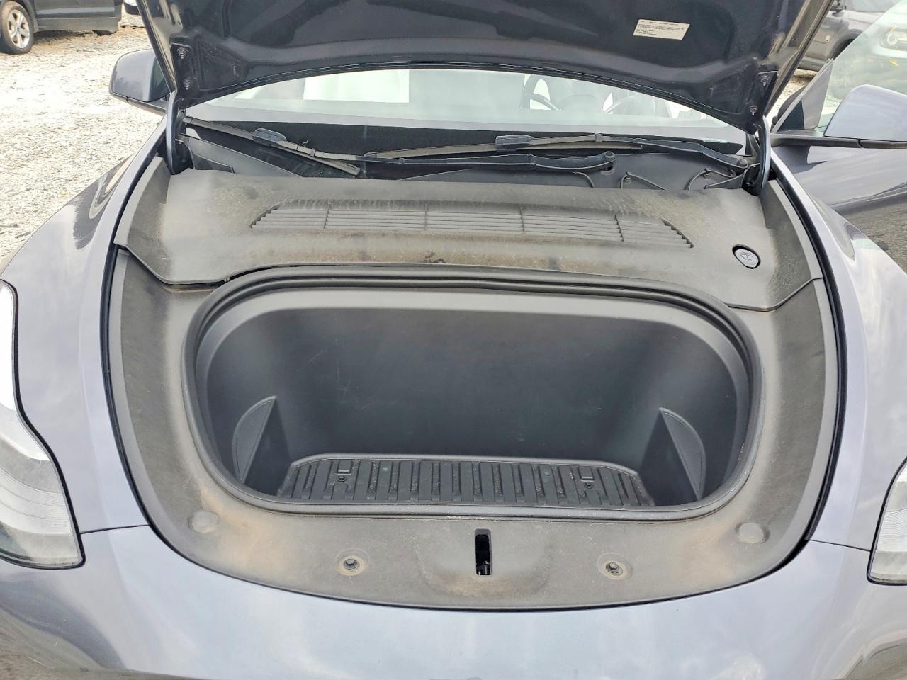 2023 Tesla Model Y - zdjęcie 11