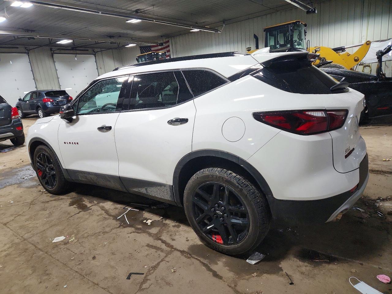 2022 Chevrolet Blazer 2Lt - zdjęcie 2