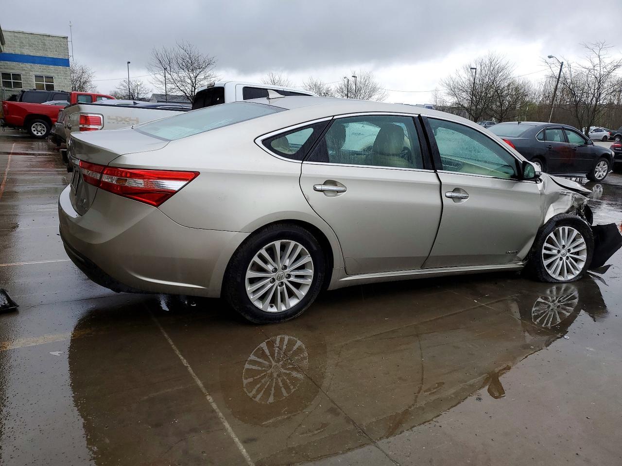 2014 Toyota Avalon Hybrid Limited - zdjęcie 3