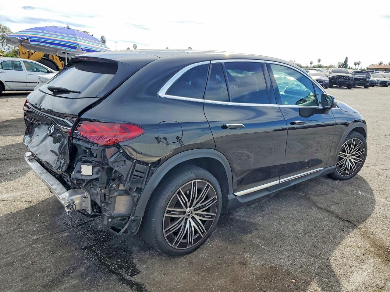 2023 Mercedes-Benz Eqe Suv 350+ - zdjęcie 3