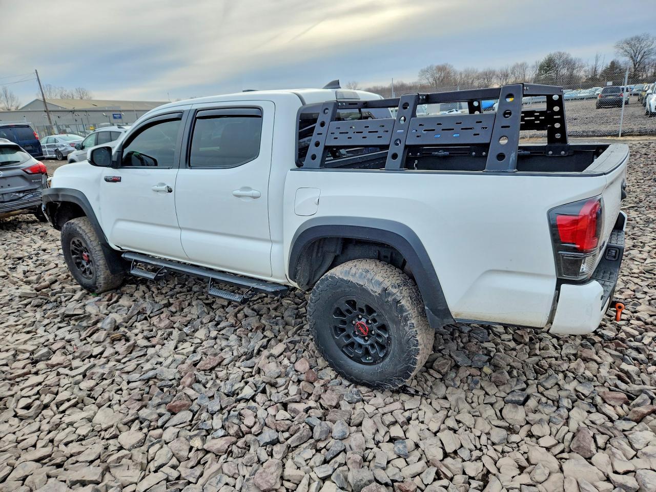 2019 Toyota Tacoma Trd Pro - zdjęcie 2