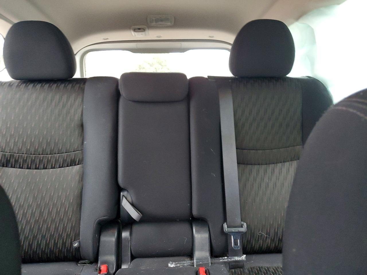 2020 Nissan Rogue S - zdjęcie 10