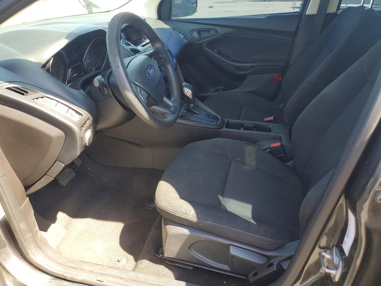 2017 Ford Focus S - zdjęcie 7