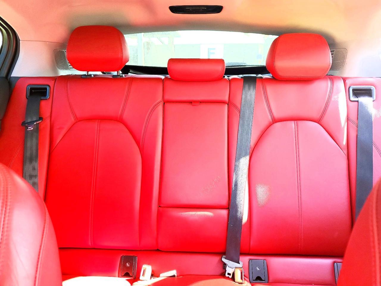 2019 Alfa Romeo Stelvio - zdjęcie 10