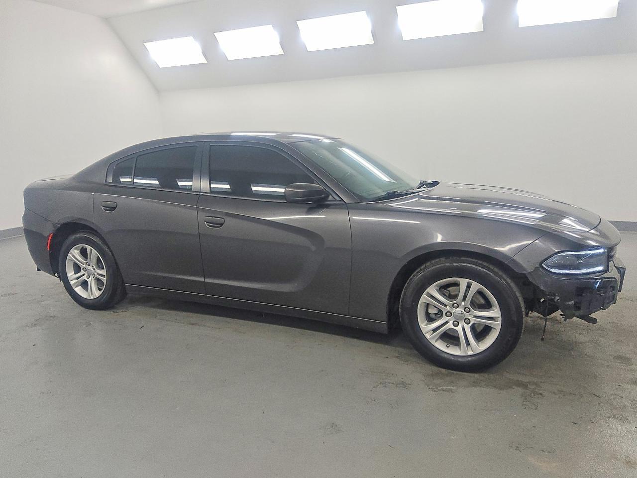 2021 Dodge Charger Sxt - zdjęcie 4