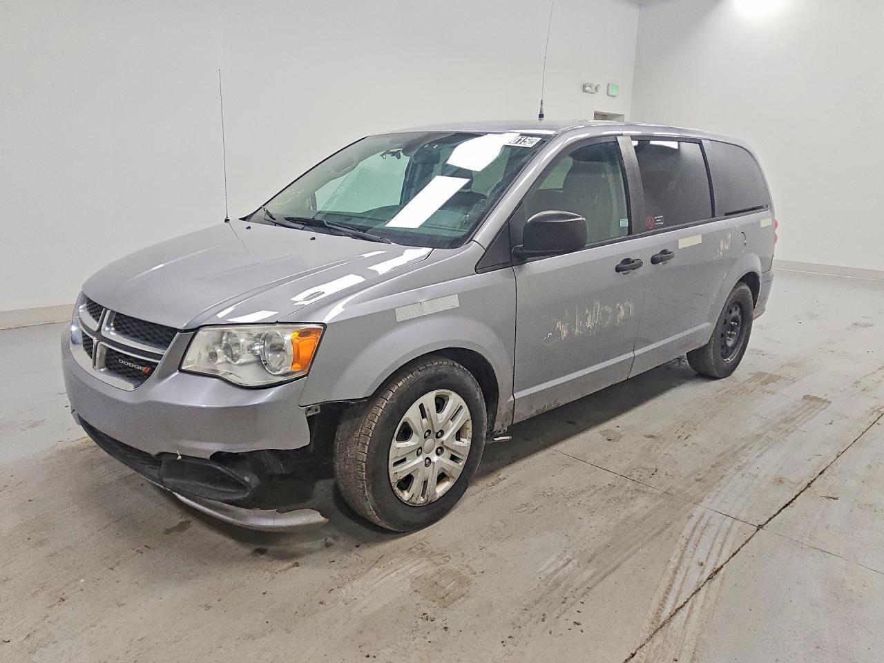 2019 Dodge Grand Caravan Se - zdjęcie główne