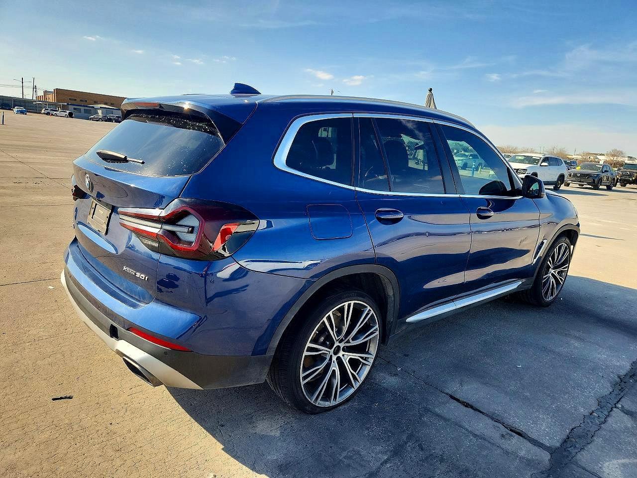 2022 BMW X3 xDrive30I - zdjęcie 3
