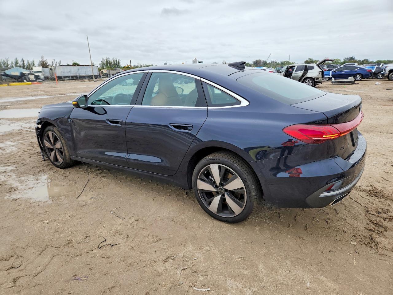 2025 Audi A5 Premium Plus - zdjęcie 2