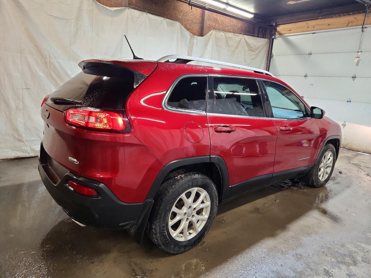 2015 Jeep Cherokee Latitude - zdjęcie 3