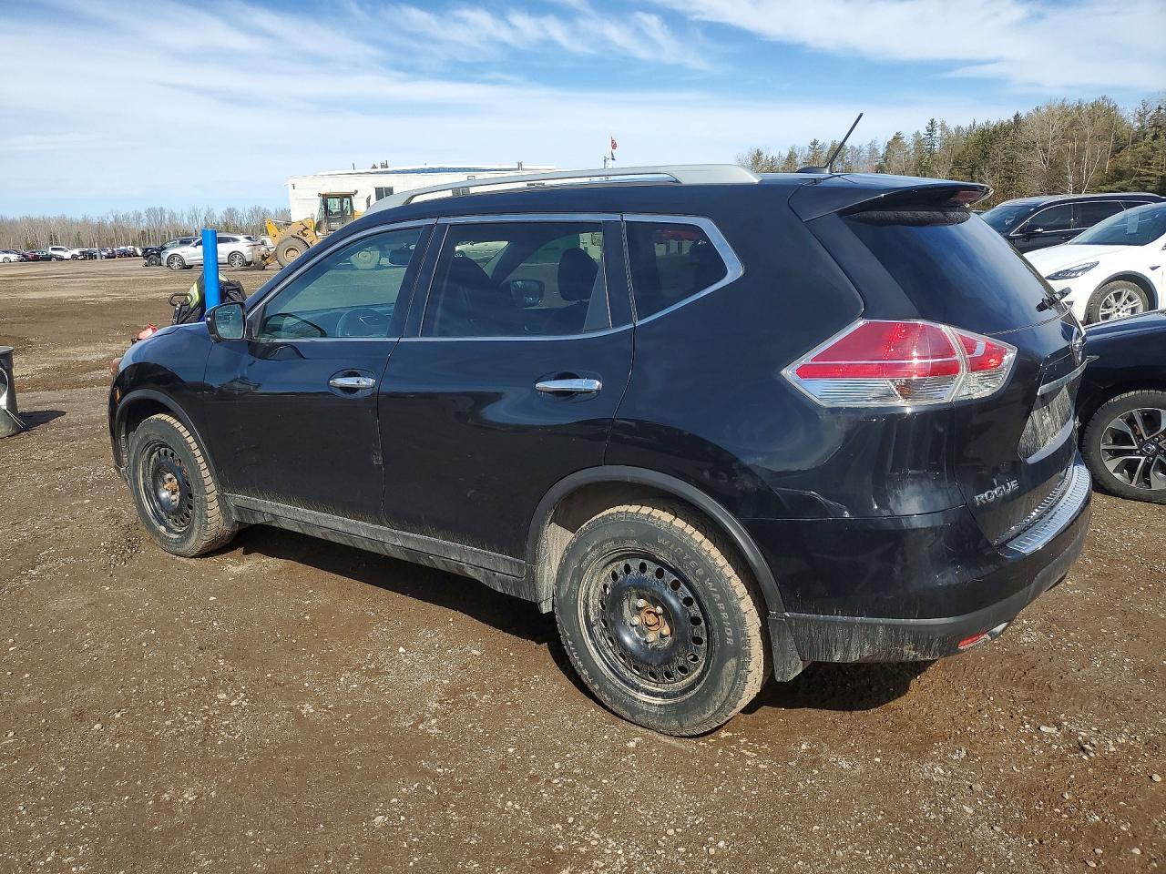 2016 Nissan Rogue S - zdjęcie 2