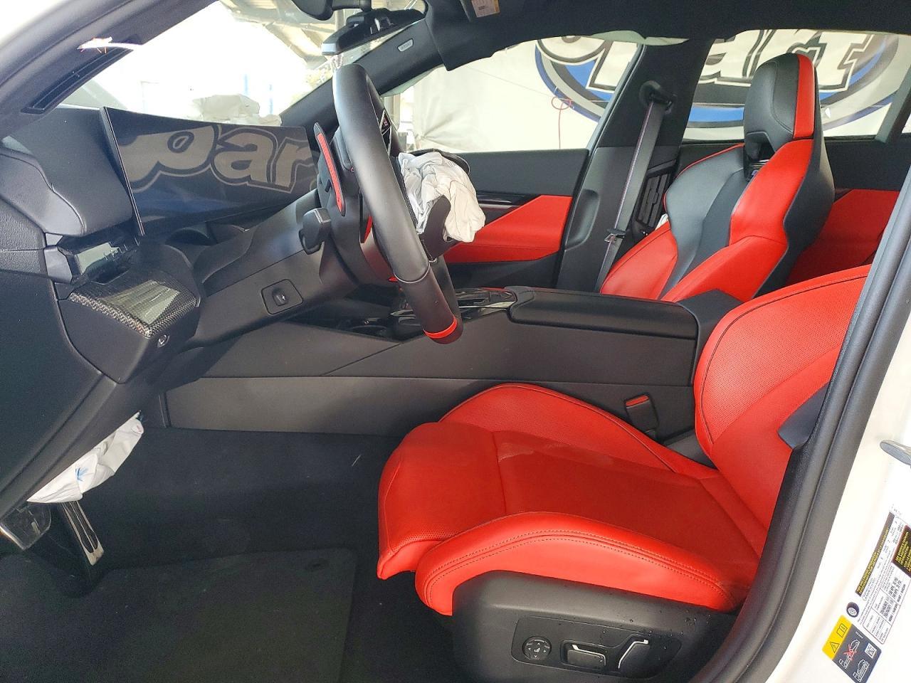 2025 BMW M5 - zdjęcie 7