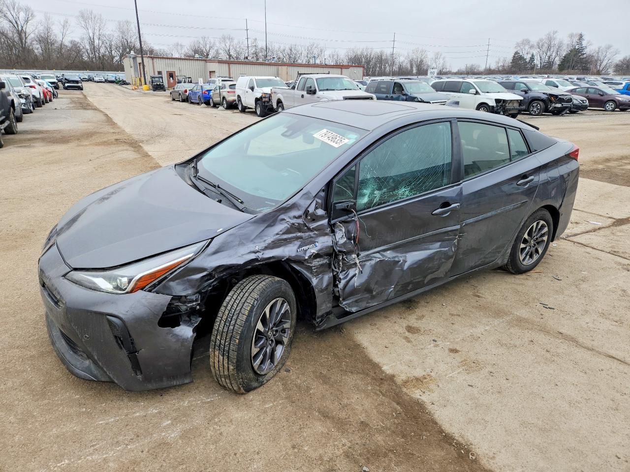 2019 Toyota Prius Limited - zdjęcie główne