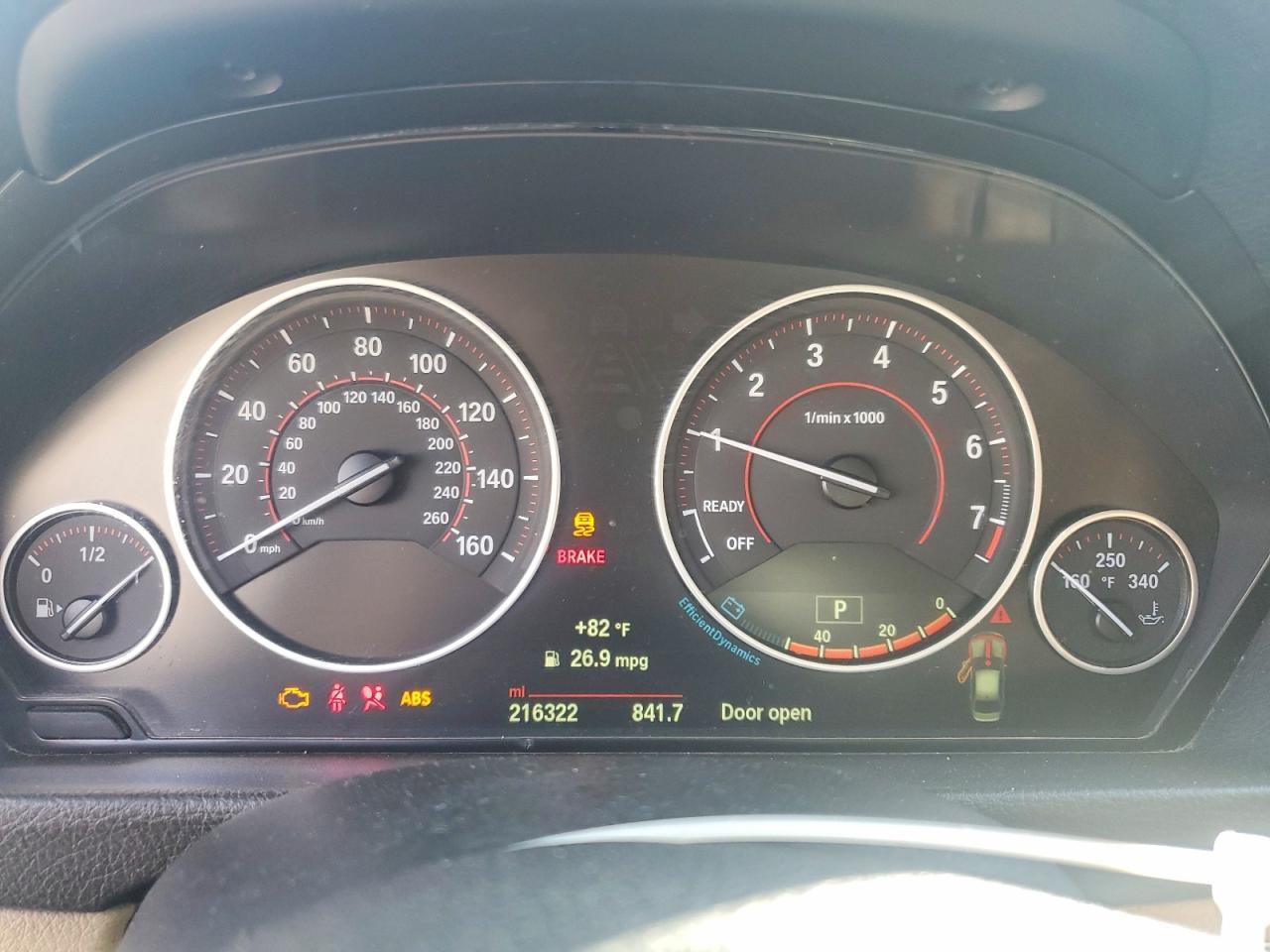 2015 BMW 3 Series 320I xDrive - zdjęcie 9