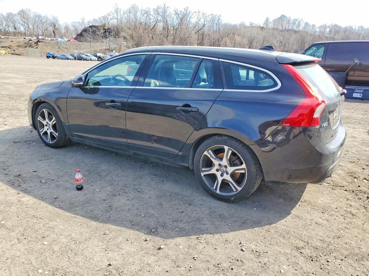Volvo V60 - zdjęcie 2