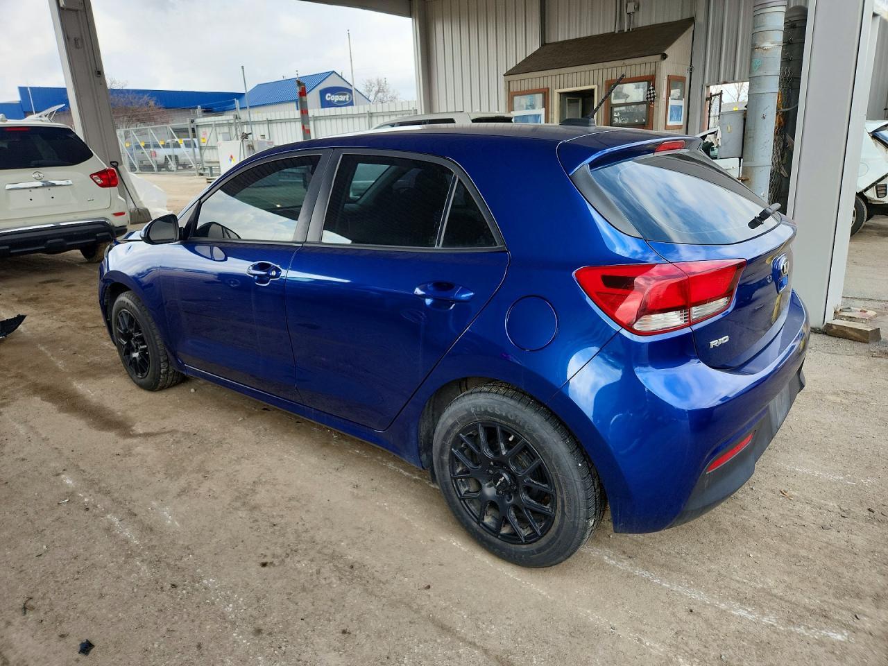 2018 Kia Rio 5-Door S - zdjęcie 2